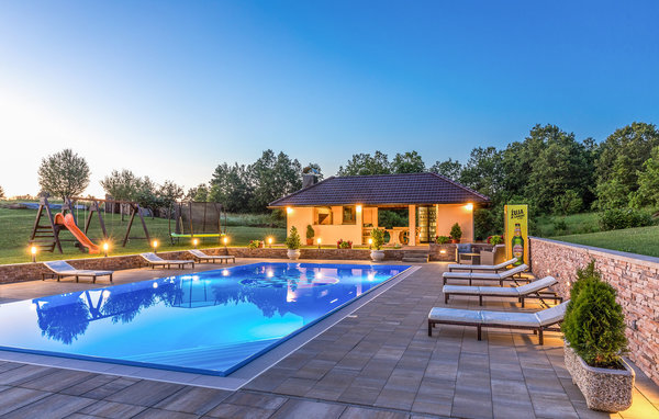 Vacation home 