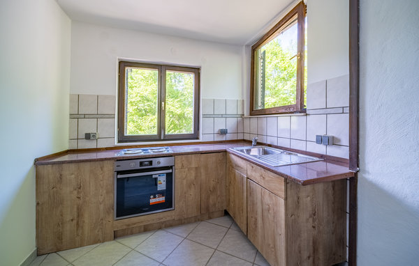 Kuća-za-odmor - Karlovac-Gornje Stative , Hrvatska - CCL142 401