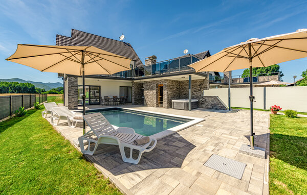 Vacation home 