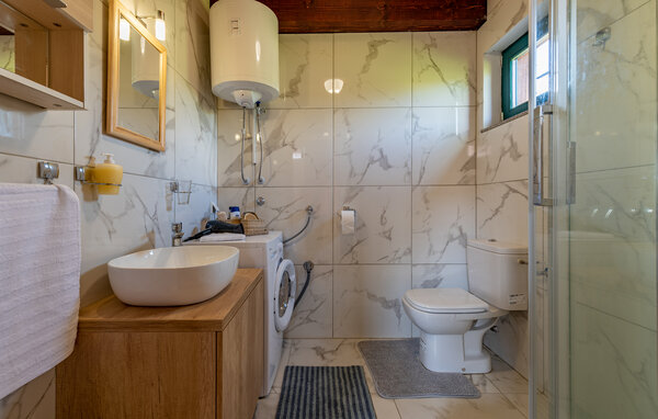 Casa de vacaciones - Gospic-Brezik , Croacia - CCL205 705