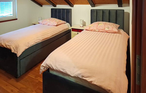 Ferienhaus - Gospic - Rizvanusa , Kroatien - CCL328 603