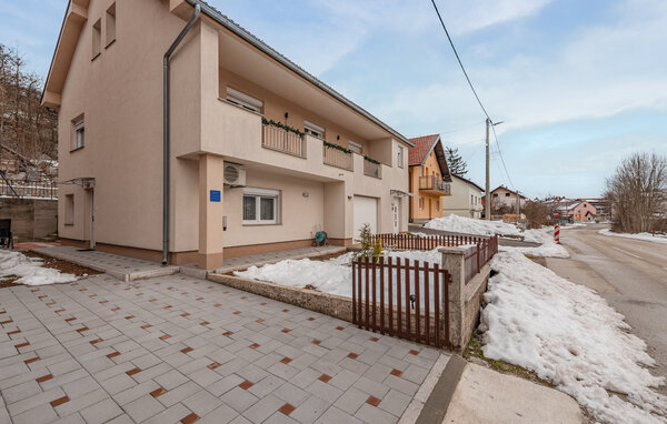 Apartamento - Lika - Gracac , Croacia - CCL334 81