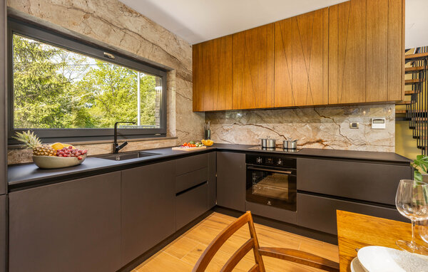 Holiday Home - Plitvicka jezera - Slunj , Croatia - CCL341 402