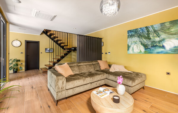 Holiday Home - Plitvicka jezera - Slunj , Croatia - CCL341 301