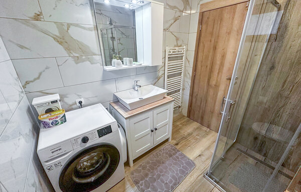 Ferienhaus - Gospic-Buzim , Kroatien - CCL350 702