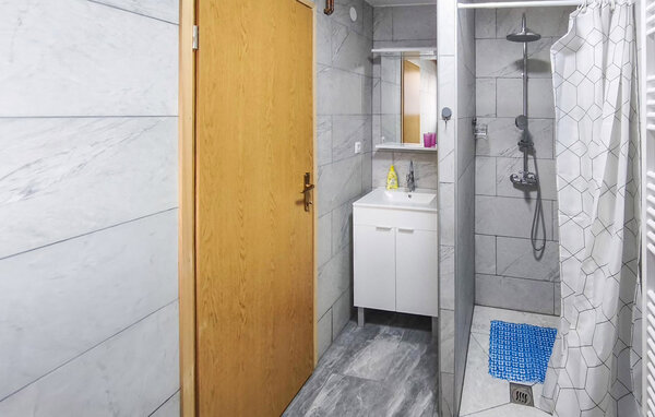 Ferienhaus - Gospic-Budak , Kroatien - CCL351 701