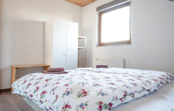 Ferienhaus - Gospic-Budak , Kroatien - CCL351 602