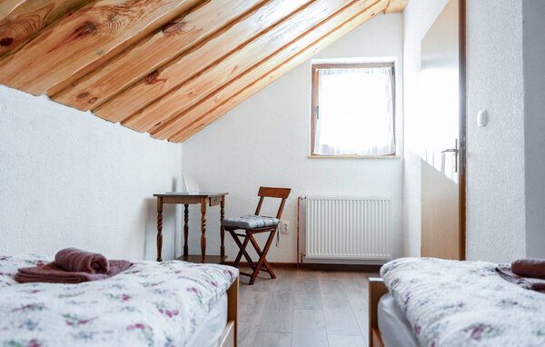 Ferienhaus - Gospic-Budak , Kroatien - CCL351 605