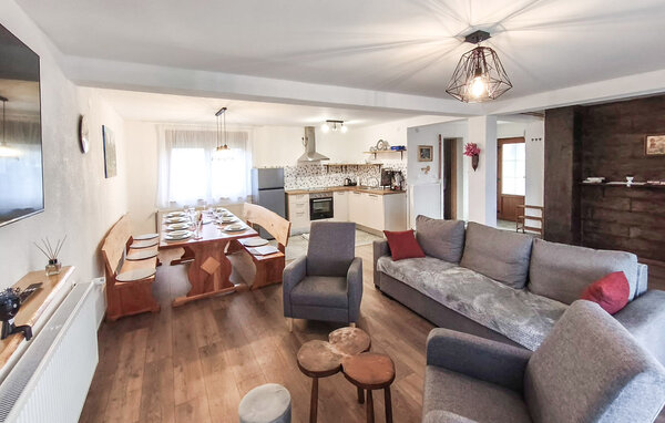 Ferienhaus - Gospic-Budak , Kroatien - CCL351 301