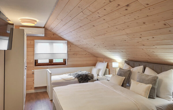 Feriehus - Gospic-Smiljan , Kroatia - CCL352 604