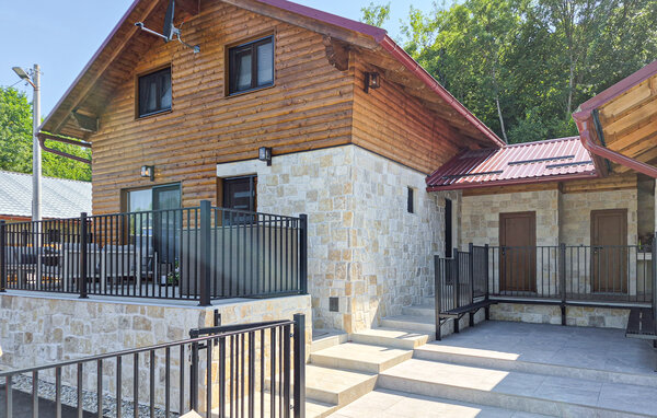 Semesterhus - Gospic-Smiljan , Kroatien - CCL352 81