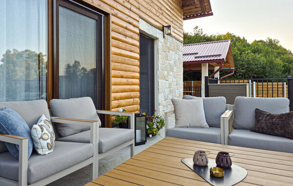 Semesterhus - Gospic-Smiljan , Kroatien - CCL352 9
