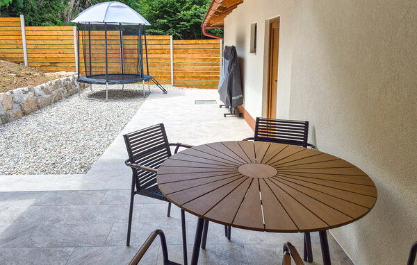 Semesterhus - Gospic-Smiljan , Kroatien - CCL352 104