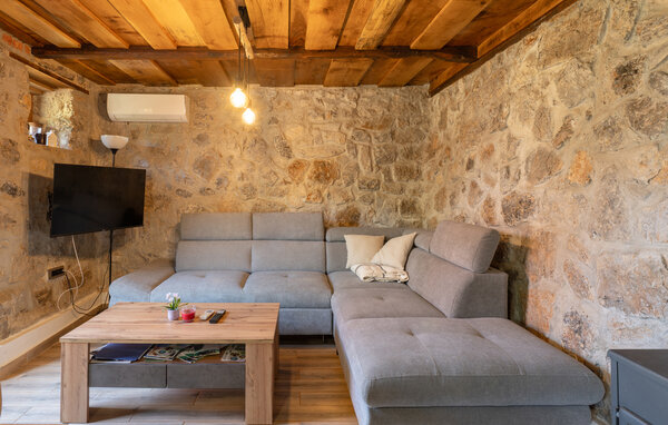 Holiday Home - Veselici , Croatia - CCL355 301