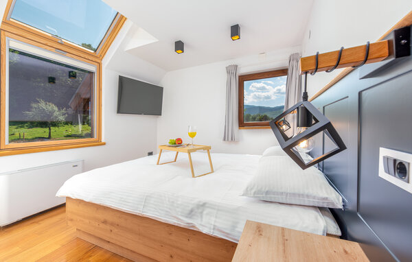 Ferienhaus - Gospic - Debelo Brdo , Kroatien - CCL357 603