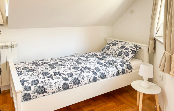 Domy wakacyjne - Gospic - Buzim , Chorwacja - CCL365 603