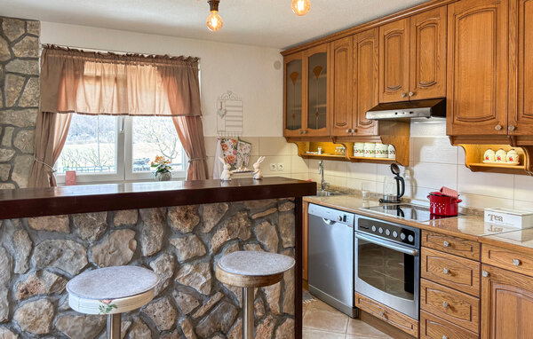 Domy wakacyjne - Gospic - Buzim , Chorwacja - CCL365 403