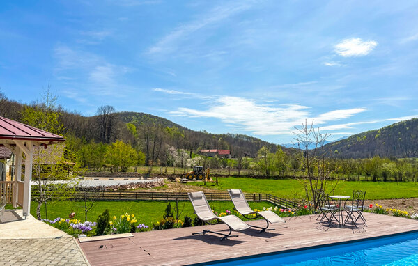 Domy wakacyjne - Gospic - Buzim , Chorwacja - CCL365 11