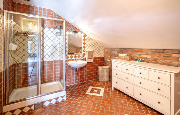 Holiday Home - Plitvicka jezera-Plaski , Croatia - CCL368 8