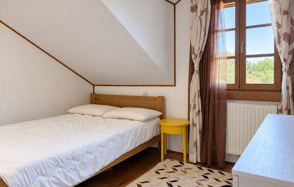 Domy wakacyjne - Lika-Drenovac Raducki , Chorwacja - CCL370 601
