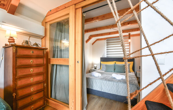 Semesterhus - Karlovac , Kroatien - CCL388 603