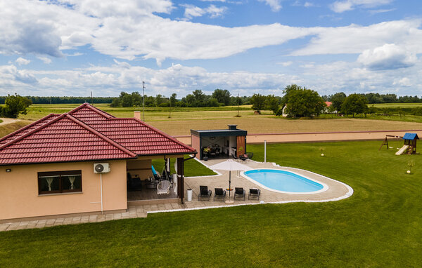 Semesterhus - Podravina-Pitomaca , Kroatien - CCS047 13