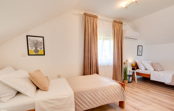 Kuća-za-odmor - Popovaca , Hrvatska - CCS049 603