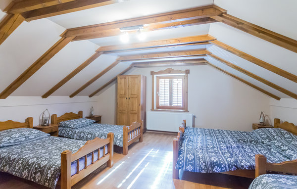 Semesterhus - Slavonija-Orahovica , Kroatien - CCS060 9