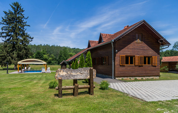Semesterhus - Slavonija-Orahovica , Kroatien - CCS060 81