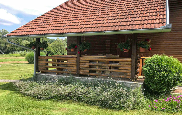 Semesterhus - Slavonija-Orahovica , Kroatien - CCS060 101