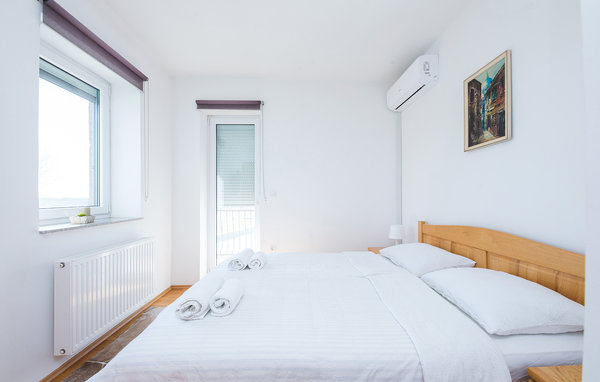 Feriehus - Osijek-Ceminac , Kroatia - CCS072 602