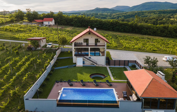 Holiday Home - Pozega-Velika , Croatia - CCS080 83