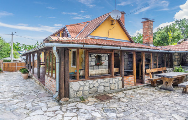Kuća-za-odmor - Pozega - Radovanci , Hrvatska - CCS095 105