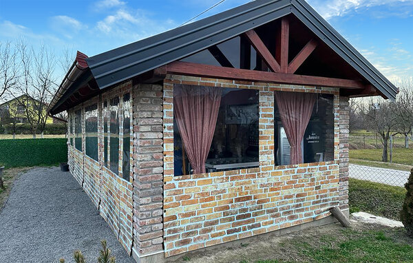 Domy wakacyjne - Osijek - Bizovac , Chorwacja - CCS104 9