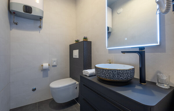 Apartamento - Osijek-Visnjevac , Croacia - CCS123 803