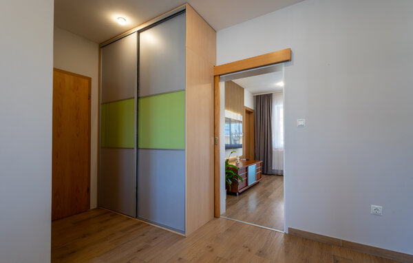 Apartamento - Osijek-Visnjevac , Croacia - CCS123 501
