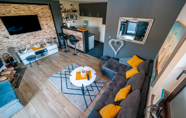 Holiday Home - Slavonski Brod , Croatia - CCS127 301