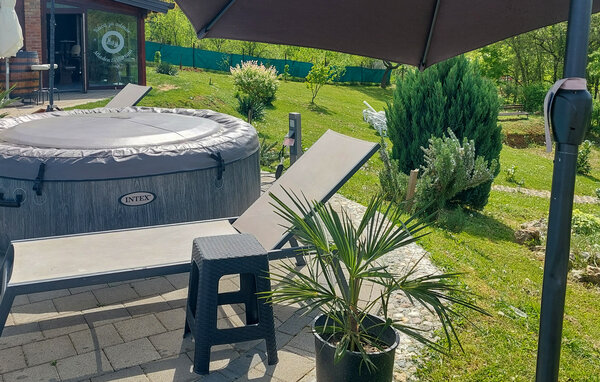 Holiday Home - Slavonski Brod , Croatia - CCS127 103