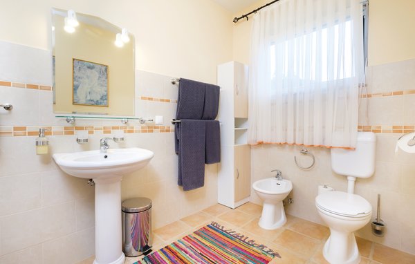 Semesterhus - Zagreb , Kroatien - CCZ040 704