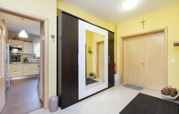 Semesterhus - Zagreb , Kroatien - CCZ040 501