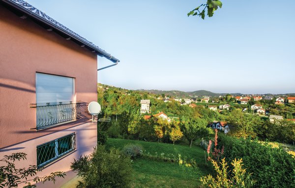 Semesterhus - Zagreb , Kroatien - CCZ040 7