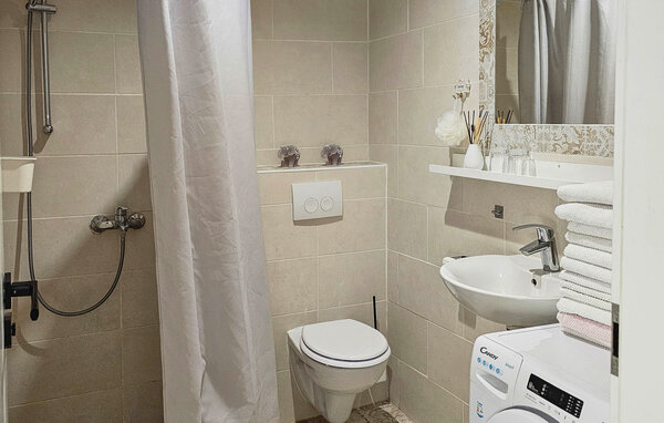 Apartment - Zagreb , Croatia - CCZ256 701