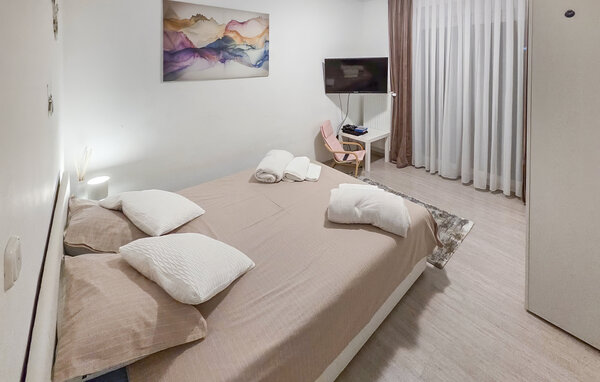 Feriehus - Zagreb-Sesvete , Kroatia - CCZ265 602