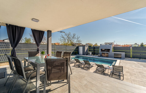 Location de vacances - Zagreb-Sesvete , Croatie - CCZ265 2