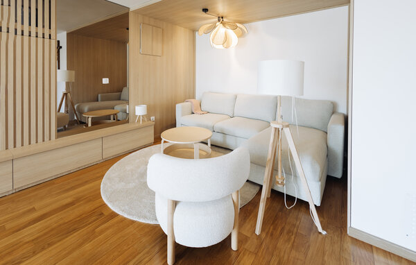 Holiday Home - Zagreb , Croatia - CCZ273 302