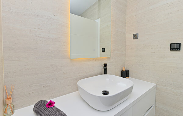 Holiday Home - Zadar - Ljubac , Croatia - CDA007 703