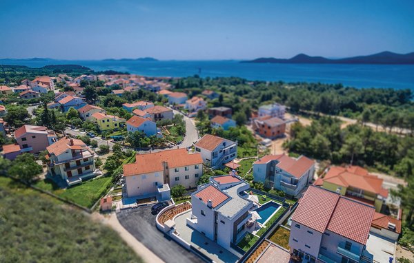 Kuća-za-odmor - Biograd , Hrvatska - CDA305 9