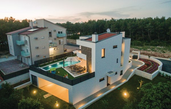 Kuća-za-odmor - Biograd , Hrvatska - CDA305 85