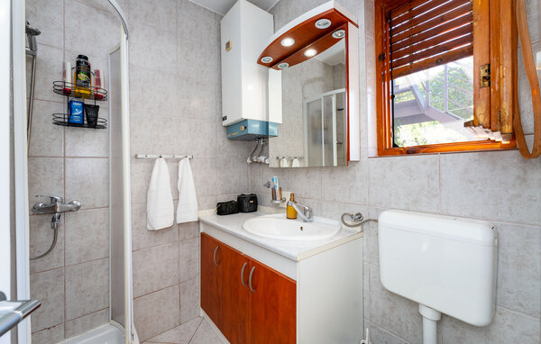 Ferienhaus - Starigrad Paklenica , Kroatien - CDA694 703