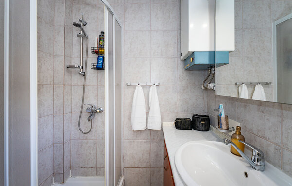 Ferienhaus - Starigrad Paklenica , Kroatien - CDA694 704